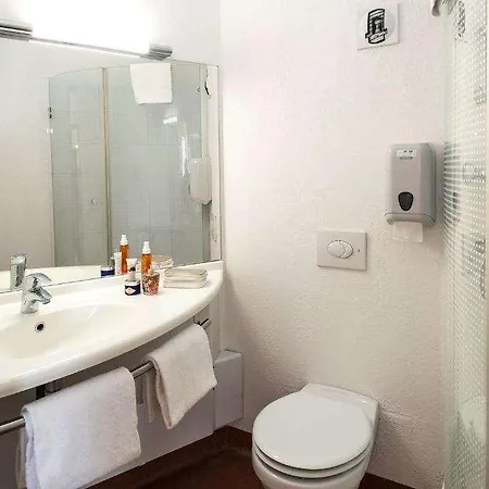 Brit Confort Hotel