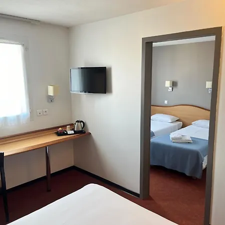 Brit Confort Hotel