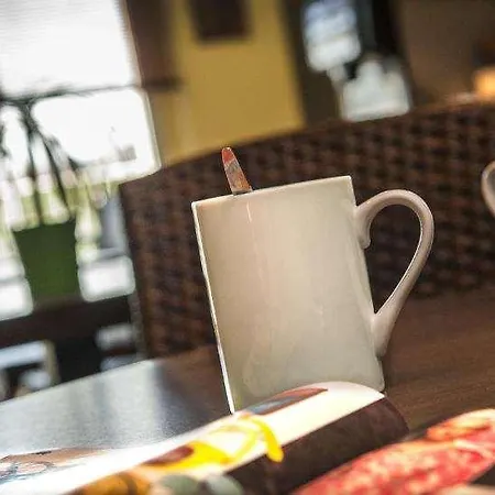 Hotel Brit Confort Montauban