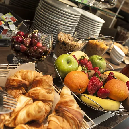 Hotel Brit Confort Montauban