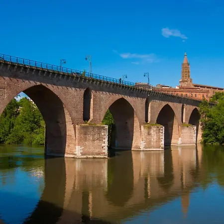 Brit Confort Hotel Montauban