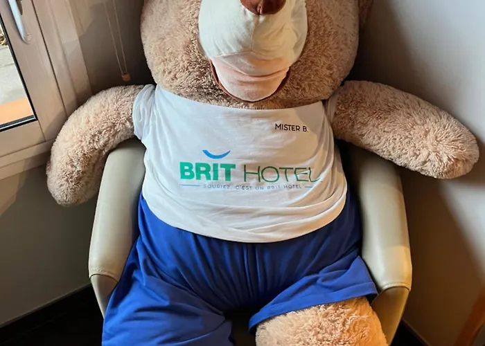 Brit Confort 酒店 蒙托邦
