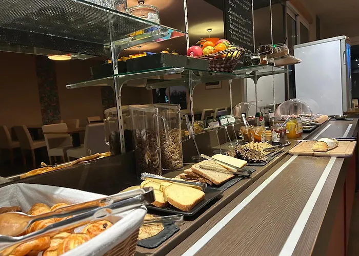 酒店 Brit Confort 3*