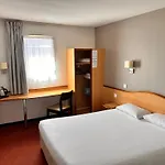 Ξενοδοχείο Brit Confort 3*