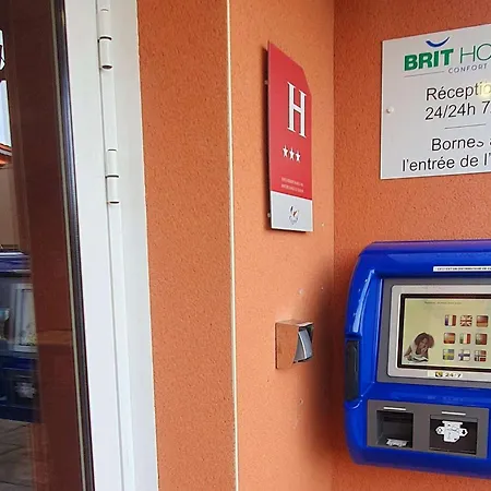 Brit Hotel Confort Montauban Hotel