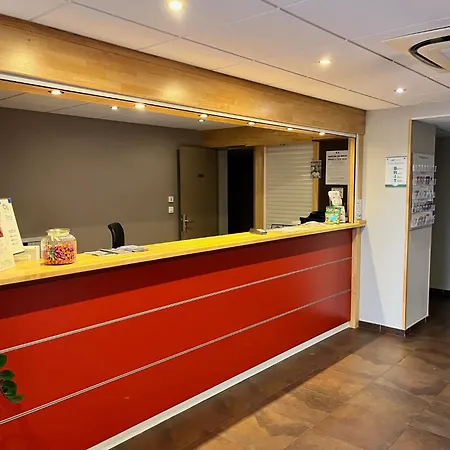 Brit Hotel Confort Montauban 3* Montauban