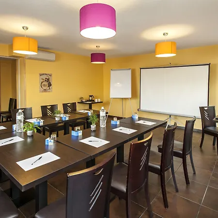 Hotel Brit Confort