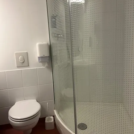 Brit Confort 蒙托邦