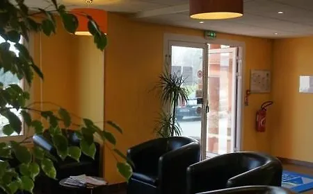 Brit Confort 3* 蒙托邦