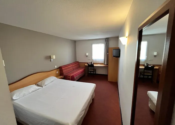 Brit Confort Otel Montauban