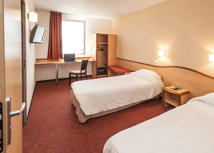 Brit Confort Otel Montauban