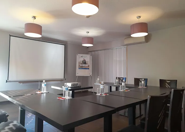 Otel Brit Confort 3*