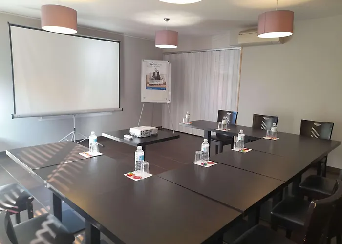 Brit Confort Otel 3*